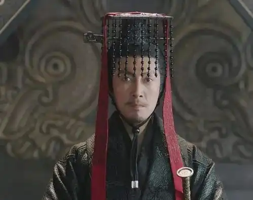 秦始皇为何把寡人改成朕,把朕字拆开看,你就明白了
