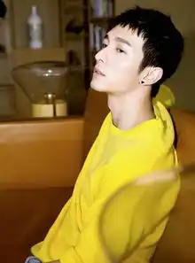 一吻不定情杀青叶小开演绎痴情暖男
