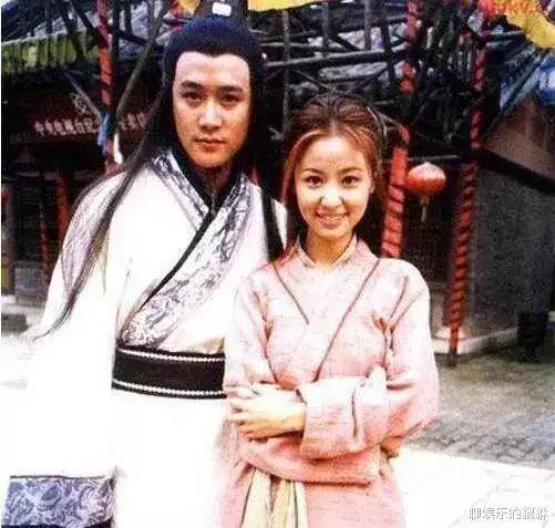 乌龙闯情关当年主角沦为18线,跑龙套的她却成一线大咖
