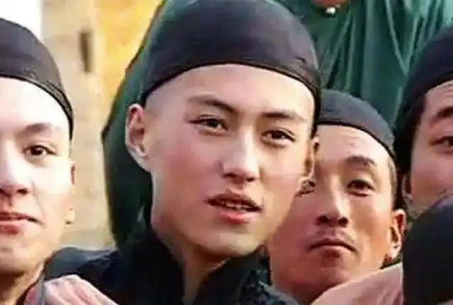 靳东最近这么红,真的是一夜成名吗看完之后我不信
