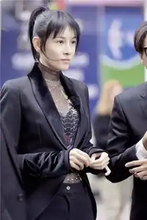 让人无法抗拒的西装杀陈坤韩庚吴磊率水手团香港上演无间道