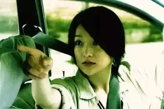 她年过40还是少女脸,让金城武陈坤求而不得,爱了一辈子浪子,却嫁了一个绅士搜狐时尚搜狐网
