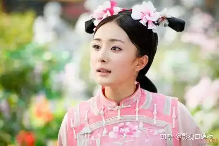 新红楼梦的丫鬟配角是个宝库赵丽颖杨幂阚清子现在都红了
