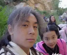 与释小龙合作过的2个女童星杨丽晓霸气回归,她却退圈了