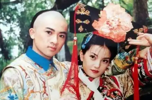 为何永琪和尔泰这么优秀的两个人都喜欢上了小燕子