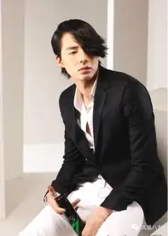 诺一这个新发型,真没几个男明星能hold住