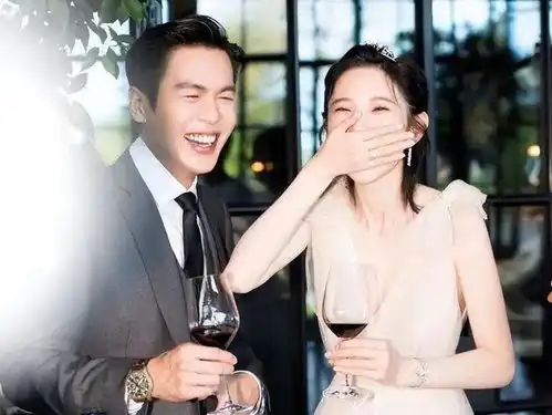 鹿晗关晓彤传出好消息,炸上热搜
