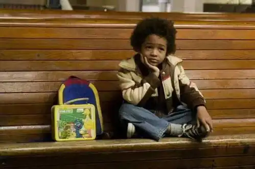 俞敏洪孩子18岁之前,家庭教育对他的影响占到60,学校教育只占30
