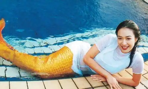 小美人鱼女主剧照曝光,被嘲讽王子和比目鱼,网友心动了
