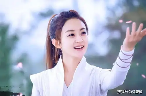 赵丽颖路透照瘦到认不出,新剧演技遭质疑,生娃后复出拍戏更拼命
