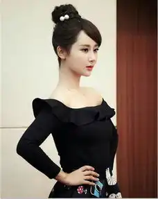 杨紫为何要整容原因有4个看完后不禁让人心酸