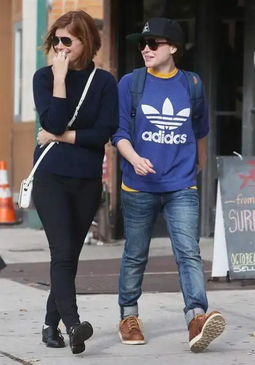 形象大变盗梦空间女星做了跨性别手术,现在他已经是个帅小伙了
