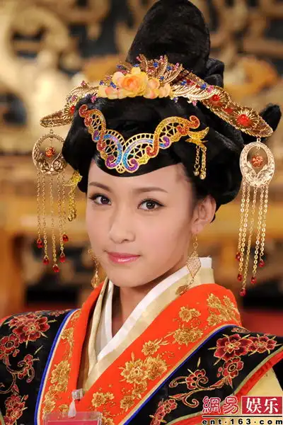 尤小刚选角西施秘史12美曝光
