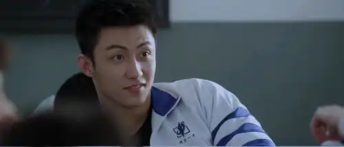 黄景瑜新剧直击打工人日常,护鲸团用搜狗输入法为爱豆打call
