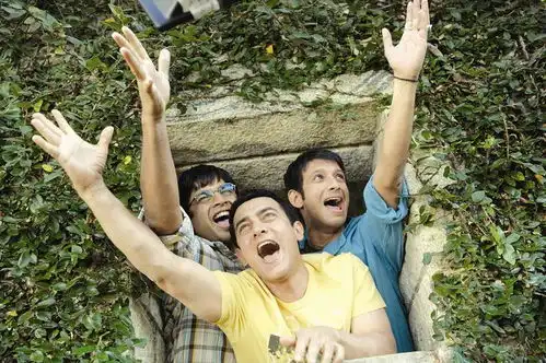 排位连跪3小时,小伙自捅13刀险些丧命