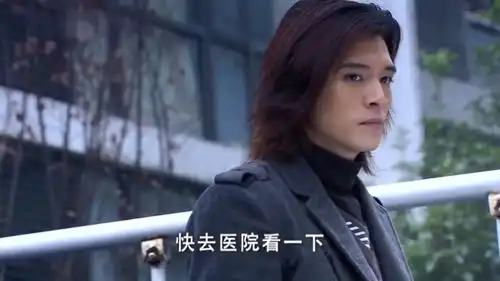 佳期如梦孟和平到尤佳期楼下,要堵着她,阮正东来跟他打了起来
