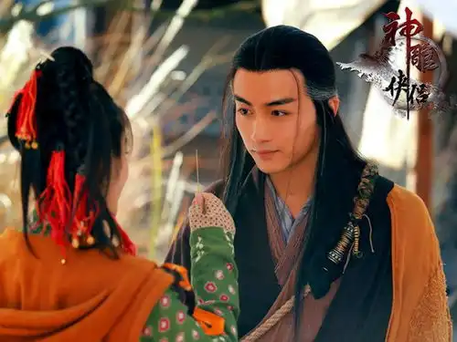 金庸笔下,很多高手练成降龙十八掌,谁的掌法威力最强并非乔峰
