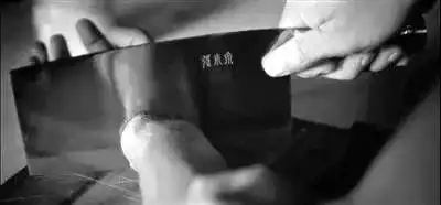 一把剪刀征服了整个江湖,连歪果仁都在用它的刀
