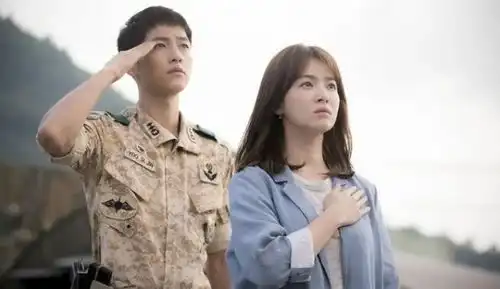 中国版太阳的后裔白敬亭要当国民老公了
