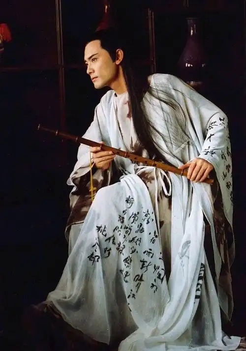 唐朝伪娘之风盛行,男爱簪花涂粉,娘炮小白脸很有前途
