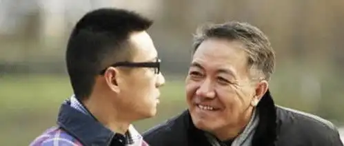 跑龙套15年因我是特种兵走红,岳父李幼斌都对其称赞有加