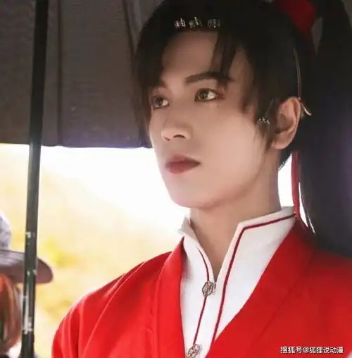 风师最新造型碾压谢怜,翟潇闻颜值忽高忽低,花城的马尾太厚重