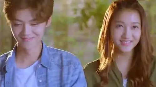 甜蜜暴击终极预告发布,鹿晗关晓彤情侣档甜蜜来袭为梦想出击
