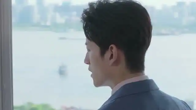 热播剧你和我的倾城时光,不仅捧红了演员,她也因歌再次翻红