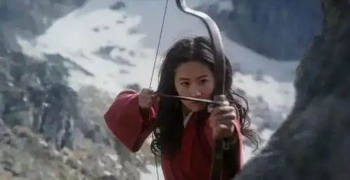 刘亦菲版花木兰,在首映礼过后,获得了清一色好评