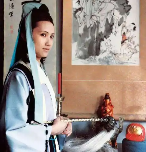 87版红楼梦被删的情节,落难的妙玉,秦钟的正脸,你见过吗
