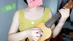 ewanandclara的四手联弹,曲子是闻香识女人中跳舞那段的配乐,中文翻译成一步之遥啦.