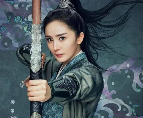斛珠夫人海市入宫得知真相,与帝旭相互折磨一晚,惹方诸心碎
