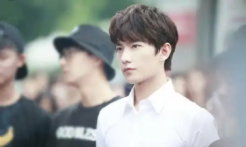 电视剧全职高手曝特辑,杨洋是否能证明自己
