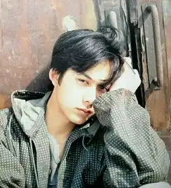 提到盛世美颜你最先想到的是谁