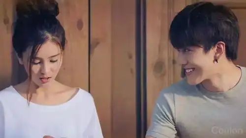 我不相信爱情,我只相信你
