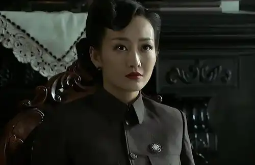 看6集哈尔滨一九四四,发现演技不能比较,优与劣一目了然