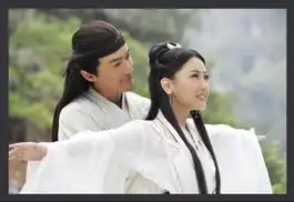 谁能给我连续聚神话和电影神话的女主角的照片
