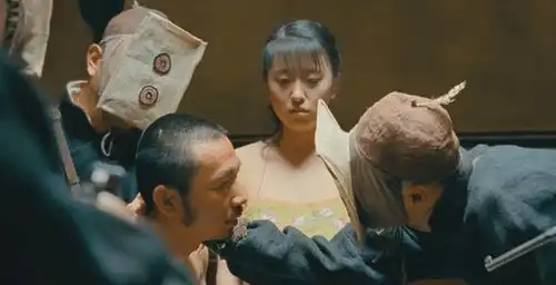 赵铭在让子弹飞中被一扯成名,意外成柳岩2.0,如今咋样了
