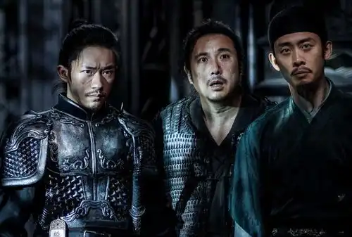 李路执导张若昀范伟联袂主演,人世间后又一黑马剧强势来袭