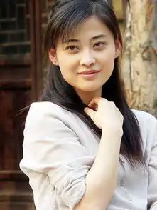 演技与美貌并存,头婚被闺蜜插足,二婚发福却被宠得生活无法自理
