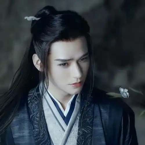 大帅哥壁纸,快进来欣赏
