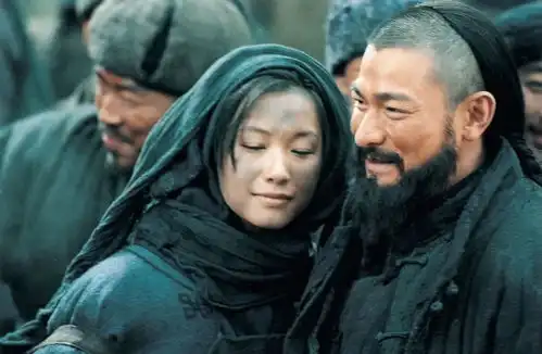 刘德华合作过的内地女演员,李冰冰次数最多,最早一位已退群