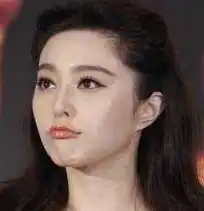 范冰冰新剧被换顶奢被撤,前任李晨被曝恋富商千金,事业爱情双受挫的她真历劫