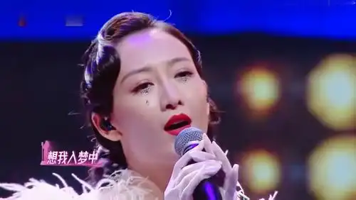 王鸥贵妇裙上阵摇曳生姿一首我和春天有个约会尽显女人韵味