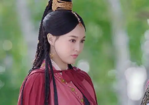 燕云台首播唐嫣忽胖忽瘦不连戏,服化道有质感为剧加分