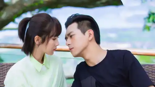 因邓伦不火她辞演锦觅,转头与鹿晗合作烂剧,难怪口碑不好