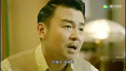 和平饭店雷佳音向陈佳影求婚方式独特,好像是对方着急嫁给他