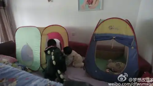 上海三胎家庭曝光居住现状,引全网热议7口人蜗居43㎡,爆改后坐拥6室25㎡储物四分离

