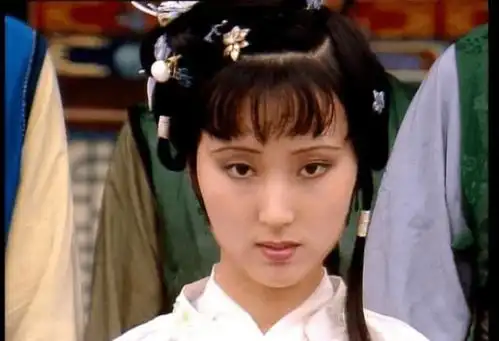 画上倒八字眉,陈晓旭惊叫这让我怎么见人杨树云用这个词说服她
