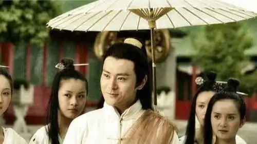 欧阳克拼了命的爱黄蓉,黄蓉为何那么讨厌他呢问题到底出在哪